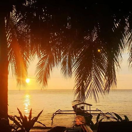 Sunset Beach Batudaka Екстериор снимка